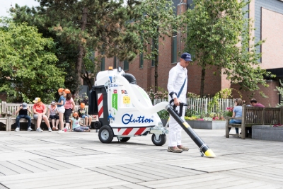 Un aspirateur de déchets urbains muni d’un système de filtration révolutionnaire.